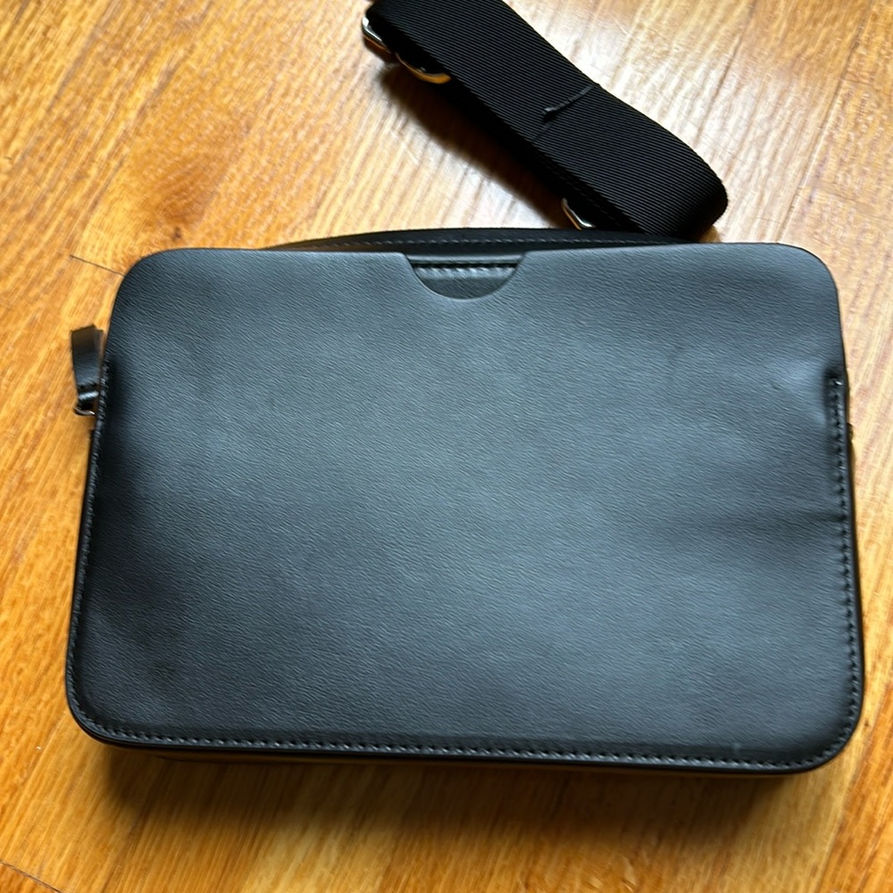 New bag COS